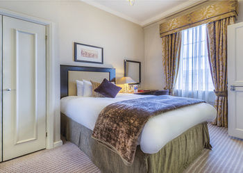 Hotel Richmond Gate