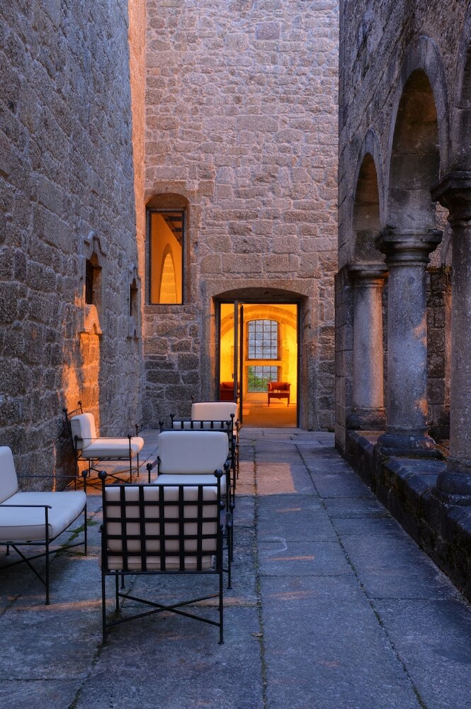 Pousada Mosteiro De Amares - Small Luxury Hotels O