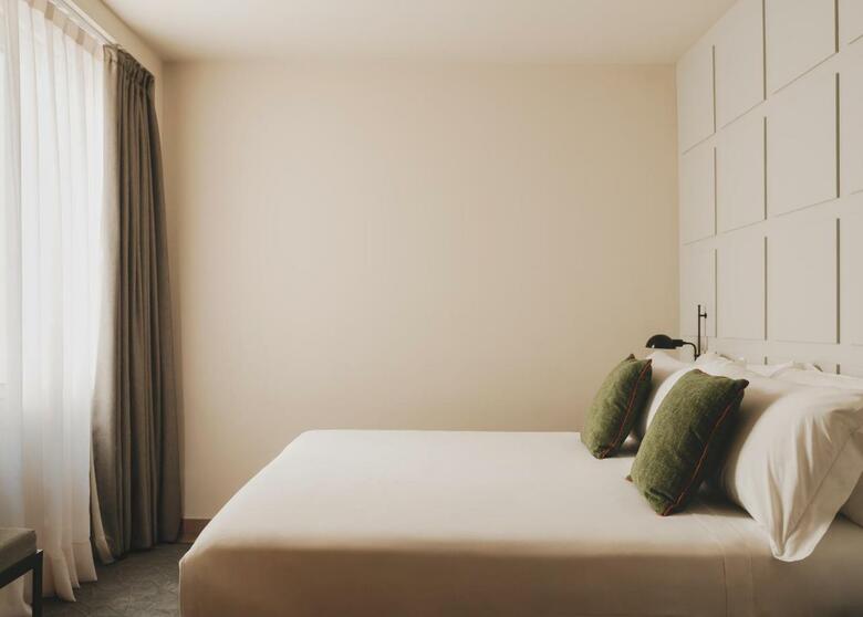 Hotel Catalonia Boulevard