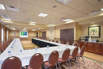 Holiday Inn Express Hotel & Suites Yuma