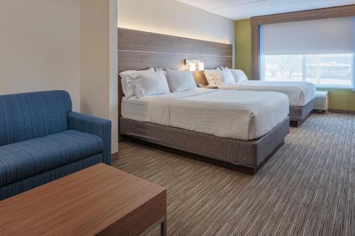 Holiday Inn Express Hotel & Suites Belleville