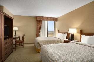 Hotel Embassy Sutes Denver International Airport