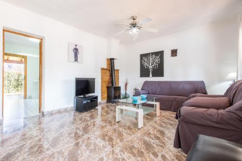 Chalet Falc� With Private Pool And Garden