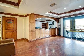 Hotel Quality Inn & Suites