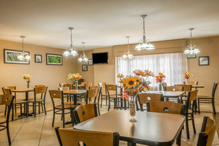 Hotel Sleep Inn & Suites East Chase