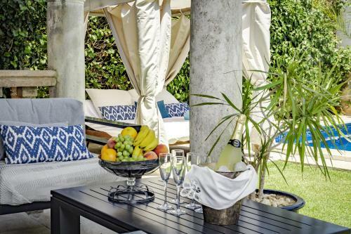 Beautiful Luxury Villa, Marbella With Heated Pool As Option