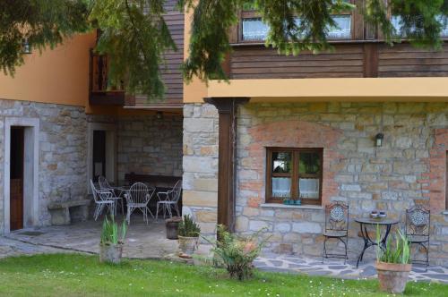 Agroturismo La Casona De Quintes
