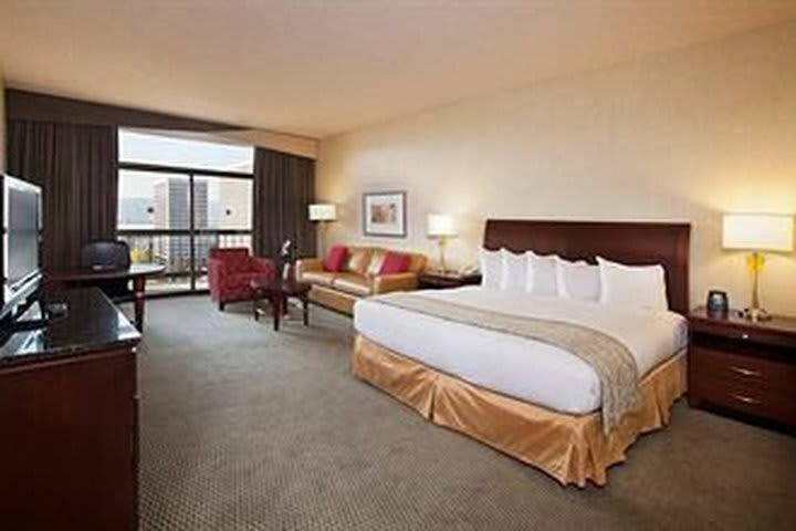 Doubletree Hotel & Exec. Meeting Ctr. Portland-lloyd Center