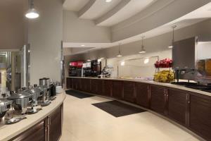 Hotel Embassy Suites Alexandria - Old Town