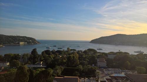 Apartamento Luxurious Flat With Stunning View On Boulevard Napol�on III