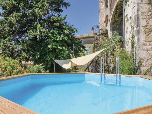 Four-bedroom Holiday Home In Viviers