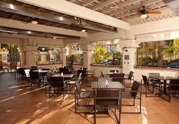 Hotel Courtyard By Marriott San Diego Old Town