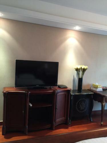 Taihu Lake King Apartment