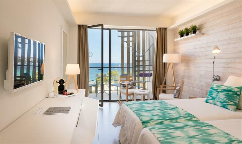 Hotel Fergus Style Palmanova