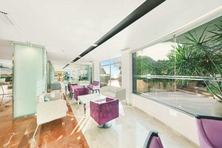 Hotel Agua Beach