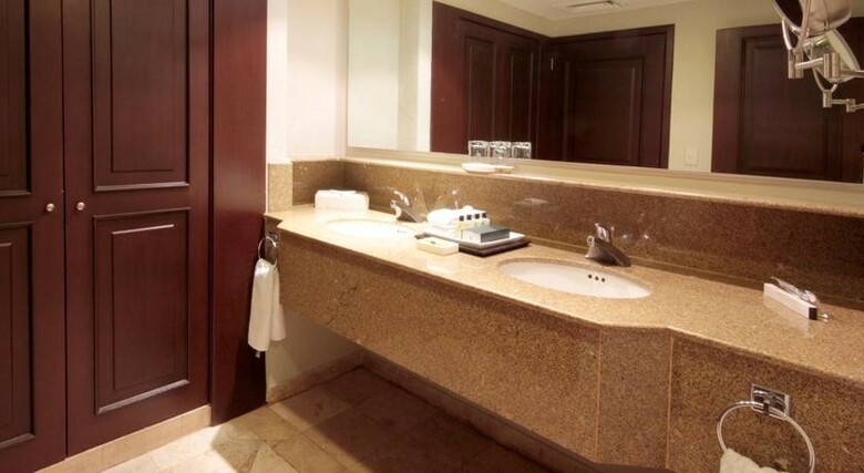Hotel Villa Mercedes Curio Collection By Hilton