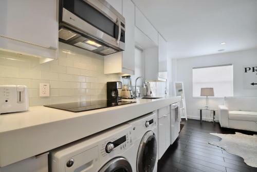 Apartamento Downtown Condo 201