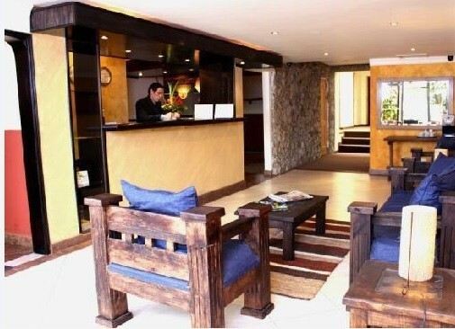 Charlies Place Hotel
