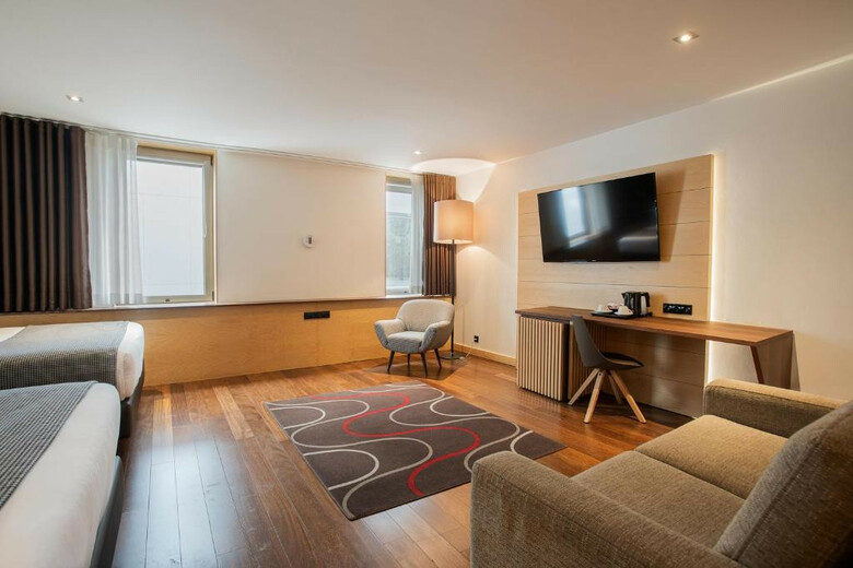 Hotel Hf F�nix Urban