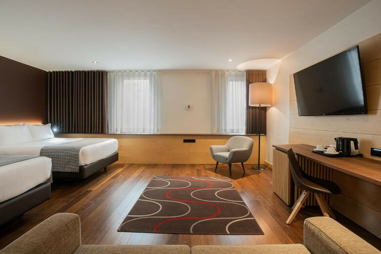 Hotel Hf F�nix Urban