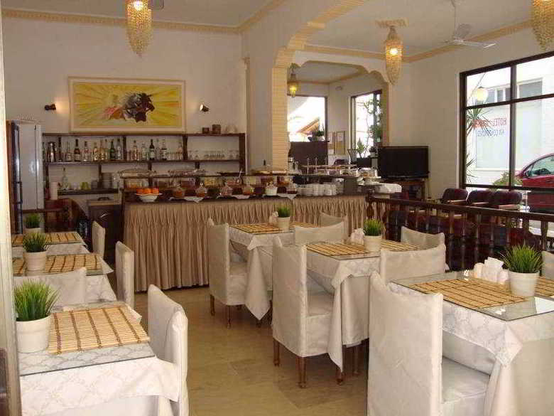 Hotel Rachel