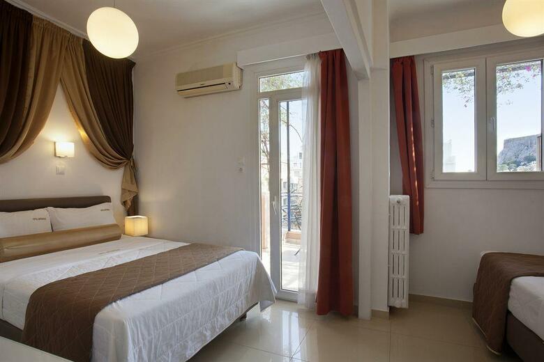 Metropolis Hotel