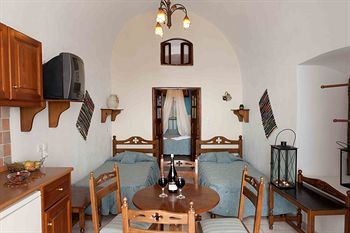 Residencia Nefeli Homes