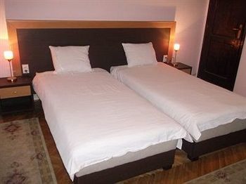 Hotel Vila Silia