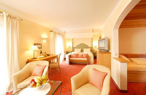 Hotel Staudacherhof History & Lifestyle
