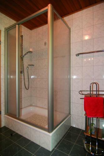 Apartamentos Ferienwohnung Gebirgsh�usl