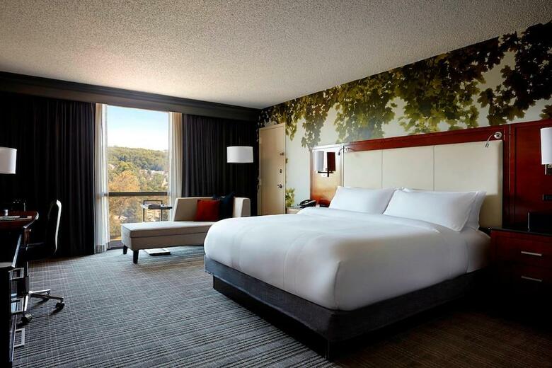 Hotel Westchester Marriott