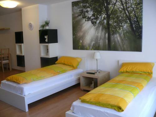 Apartments Jahnstra�e