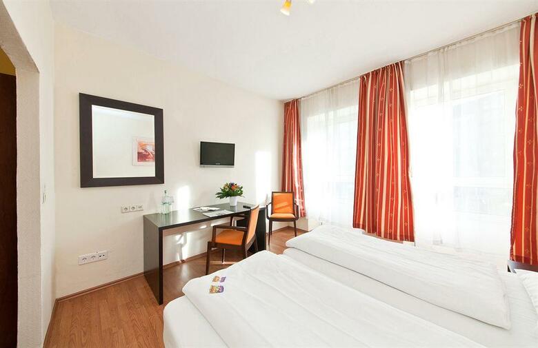 Novum Hotel Plaza D�sseldorf Zentrum