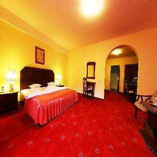 Premier Hotel