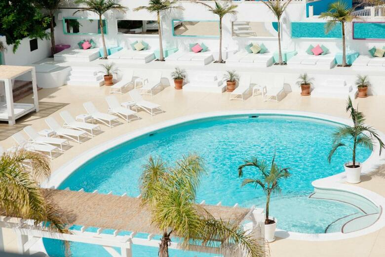 Endlss Beach & Disco Hotel Ibiza Adults Only