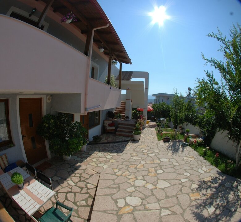 Apartamentos Natural Holiday Houses
