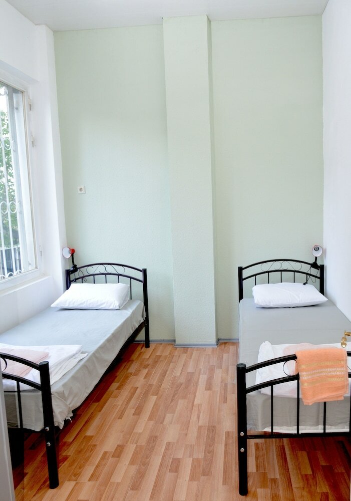 Mr. Hostel Baku