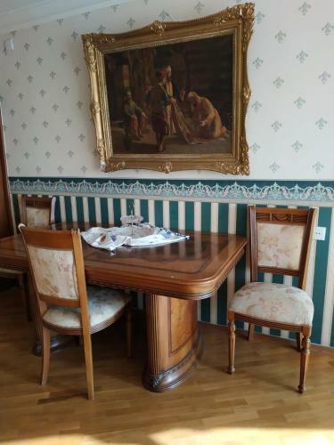 Apartment On Gadzhibekova 33/35