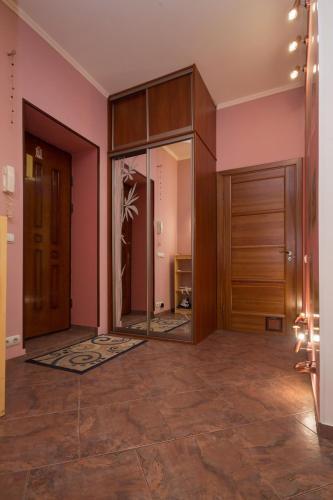 Stylish Apartment On Sverdlova 24