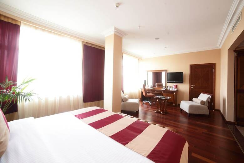 Hotel Crowne Plaza - Minsk