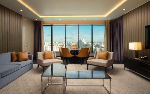 Hotel Doubletree By Hilton Minsk