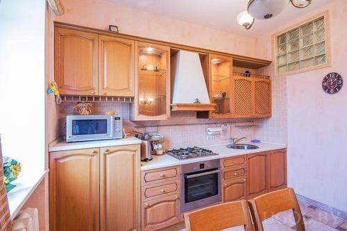 Anna 3 Apartment On Nezavisimosti 23