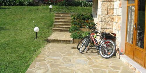 Hostal Victoria Sinemorets Guest House