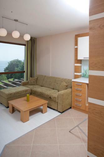 Balchik Gardens Apartments