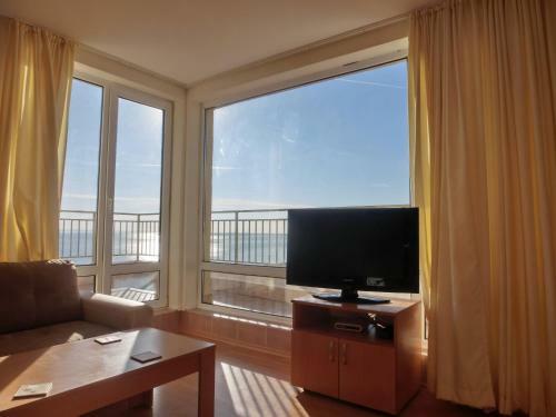 Penthouse Apartment Crown Fort Club
