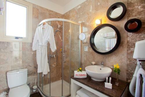 Louis Althea Kalamies Luxury Villas