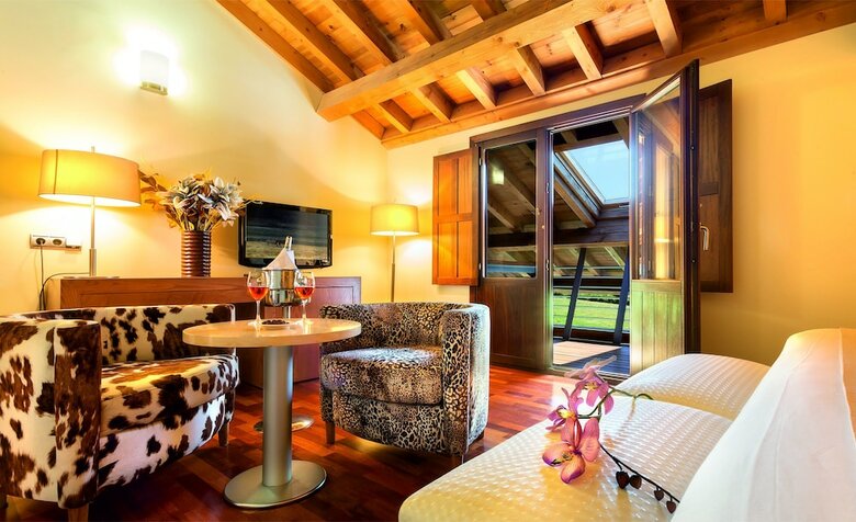 Hotel Iz�n Puerta de Gredos
