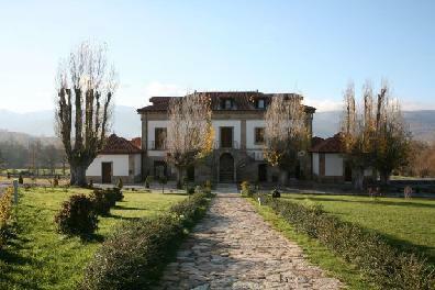 Hotel Iz�n Puerta de Gredos