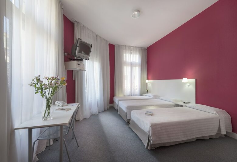 Hotel Crisol Mundial