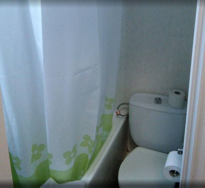 Hostal Lesseps